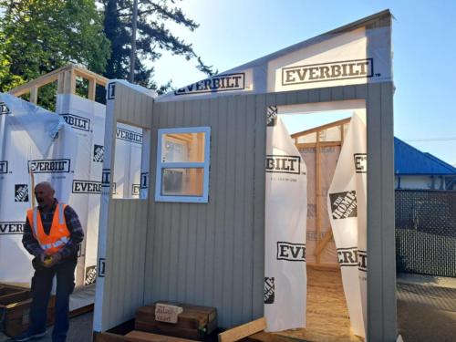 2e7dfb03-4417-4eae-bf1b-9d5da6459561