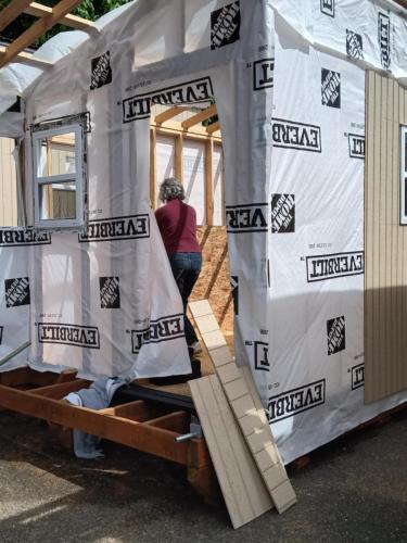 9deaa376-90d1-4000-bb74-6e8f15dab466